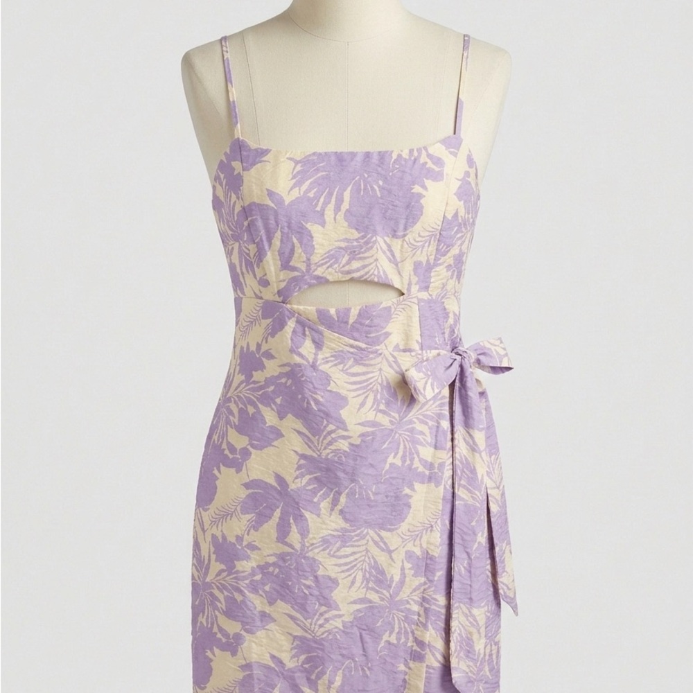 Astr Lavender and Cream Floral Midi Dress